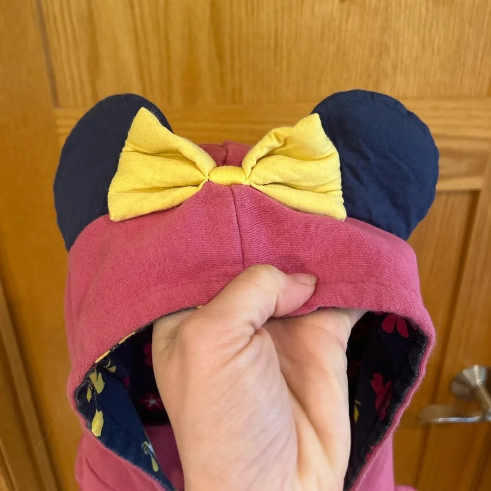 2T Disney Minnie Mouse Zipper Hoodie‎